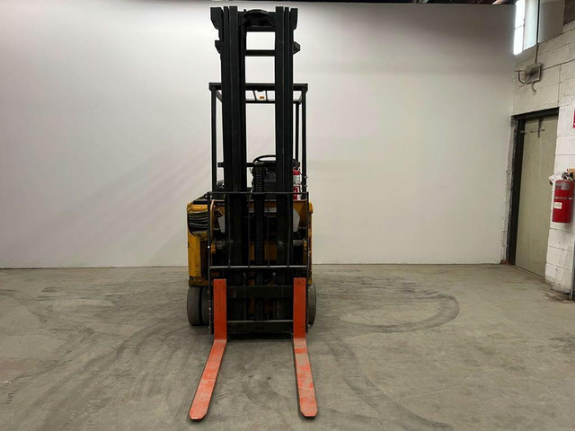 HOC DREXEL ELECTRIC FORKLIFT 3000 LBS + 236 HEIGHT CAPACITY + 30 DAY WARRANTY in Power Tools - Image 3