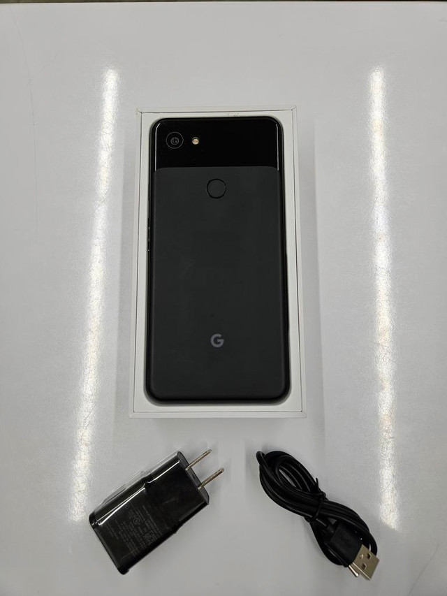 Google Pixel 5 128GB CANADIAN MODELS ***UNLOCKED*** New Condition with 1 Year Warranty Includes All Accessories in Cell Phones in Calgary - Image 3
