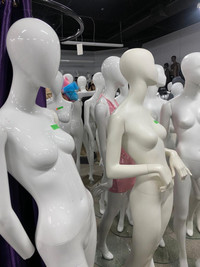 Mannequins, female mannequins, cheap mannequins, white mannequins, store mannequins