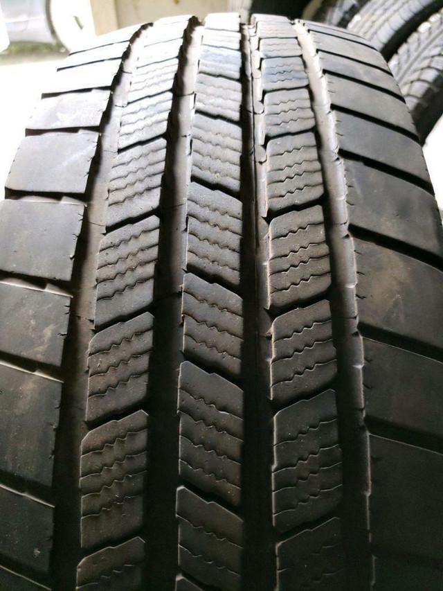 4 pneus d'été LT245/70R17 119/116R Michelin LTX M/S 2 (LT) 49.5% d'usure, mesure 6-7-7-7/32 in Tires & Rims in Québec City