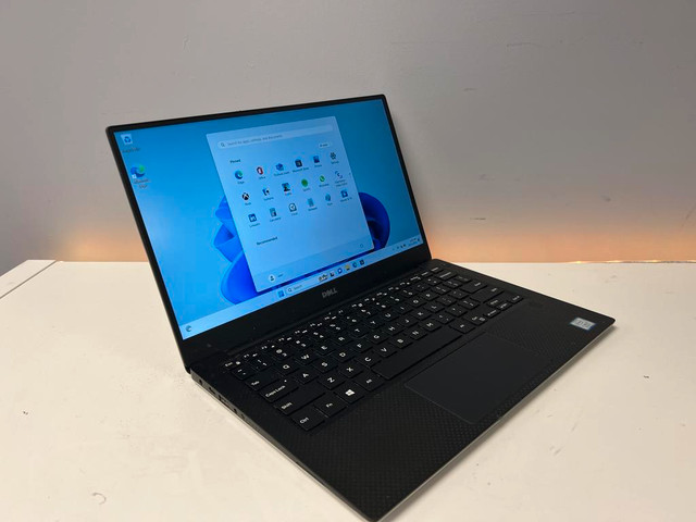i7-8th GEN, 8G, DELL XPS 9360 14,- **EXCELLENT PERFORMANCE** in Laptops in Toronto (GTA) - Image 2