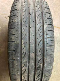 4 pneus d'été P205/65R16 94H Kumho Solus KH25 48.5% d'usure, mesure 4-7-5-5/32