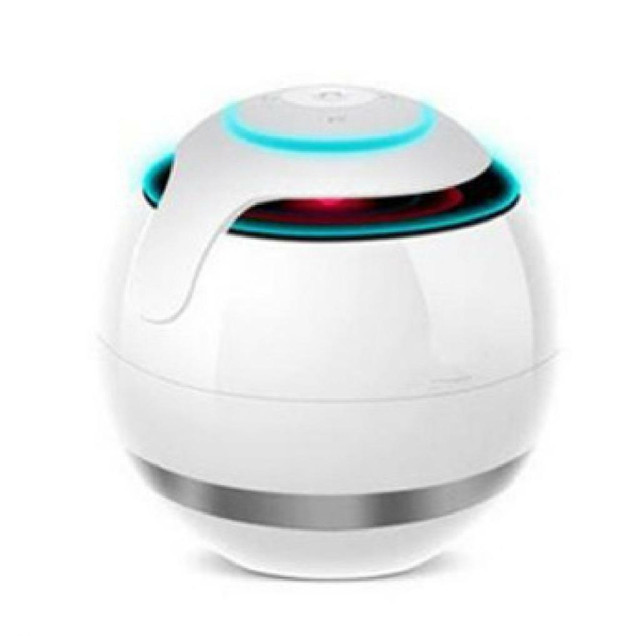 Portable Mini Bluetooth Speaker - Ball Shaped S-BASS Wireless Bluetooth LED Light Stereo Speaker With Mic & FM Radio - W in General Electronics in Québec