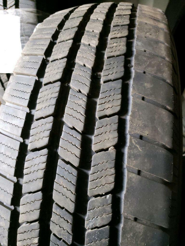4 pneus d'été LT245/70R17 119/116R Michelin LTX M/S 2 (LT) 49.5% d'usure, mesure 6-7-7-7/32 in Tires & Rims in Québec City - Image 2