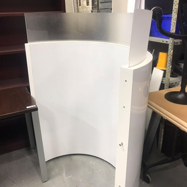 Halfmoon Shaped Divider-30% Off-Excellent Condition-Call us now! in Other in Toronto (GTA)