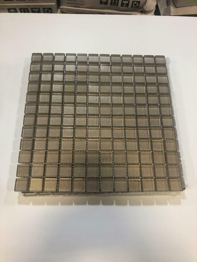 Year end CLEAROUT Mosaic Tile Event.   GLASS TILE OR STONE Reg values up to $24.99 sf.  Now ONLY $2.99.   Text Erik dire in Floors & Walls in Windsor Region - Image 3
