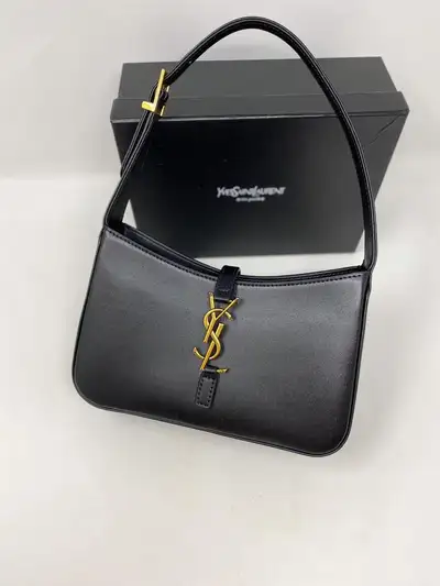 YSL LE 5 À 7 IN SMOOTH LEATHER Yves Saint Laurent Black Leather Woman Purse Shoulder Bag Evening Small Bag Tote Fashion