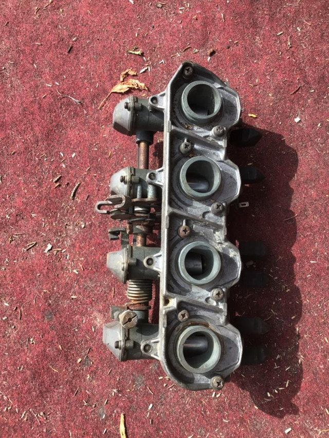 1977 Honda CB750F Super Sport Carb Carburetor Bank For Parts PD41B in Motorcycle Parts & Accessories in Ontario
