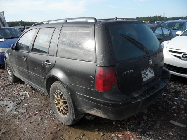 2005 VOLKSWAGEN JETTA TDI 2.0L MANUAL # POUR PIECES#FOR PARTS# PART OUT in Auto Body Parts in Québec - Image 3