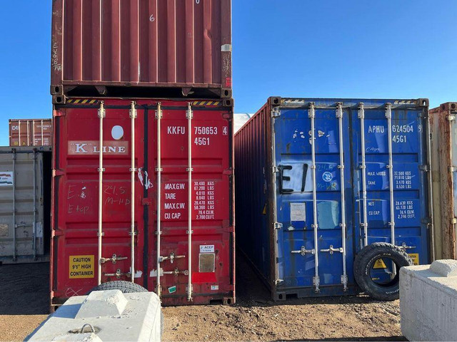 VIEW IT ON SITE BEFORE YOU PAY! - 40 foot highcube seacan container - $3500  - DELIVERY AVAILABLE in Other in Alberta - Image 3