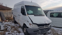 2006 Dodge Sprinter 2500 140WB 2.7L Turbo van For Parting Out