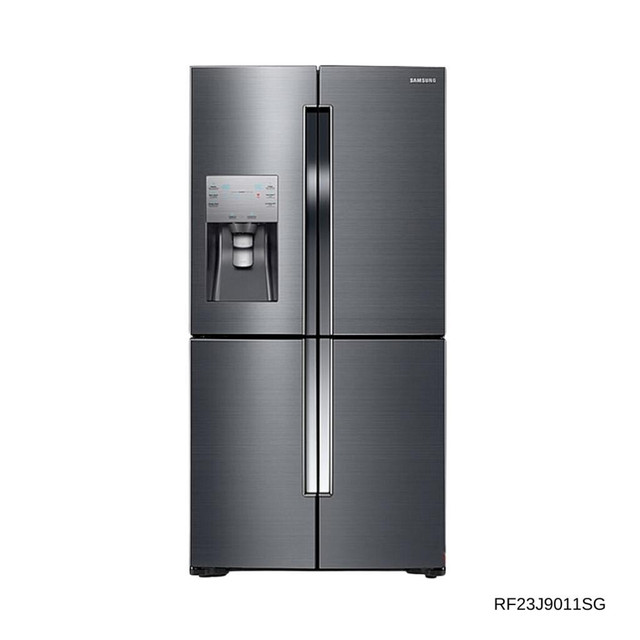 Samsung Refrigerator with Latest Technology on Special Offer !! in Refrigerators in Chatham-Kent