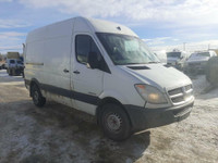 2007 Dodge Sprinter 2500 144 Wheelbase 3.0L RWD For Parting out