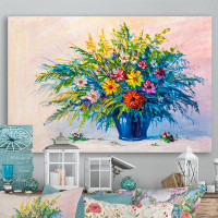 Winston Porter Painting A Bouquet Of Marguerite Daisy - Traditional Canvas Wall Art