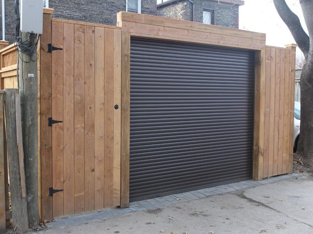 NEW BLACK Roll-Up Doors. Now available in Canada! 5’ x 7’, 6' x 7', 7' x 7' Shed Roll-up Door $755.00 & up in Outdoor Tools & Storage in Québec - Image 4