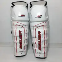 Bauer Junior Shin Pads - 10 - Pre-owned - T991WD
