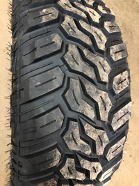 4 pneus dété neufs LT35/13R18 123Q Maxtrek Mud Trac