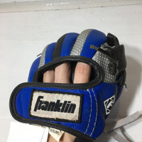 Franklin T-Ball Youth Glove - 8.5 Inch - Pre-owned - WFJYZN