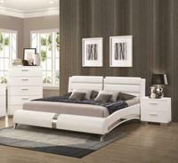 Coaster Queen Exquisite Contemporary Designed Platform Bed in Black or White  ( King & Accessories Available )