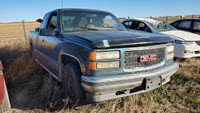 Parting out WRECKING: 1996 GMC 1500