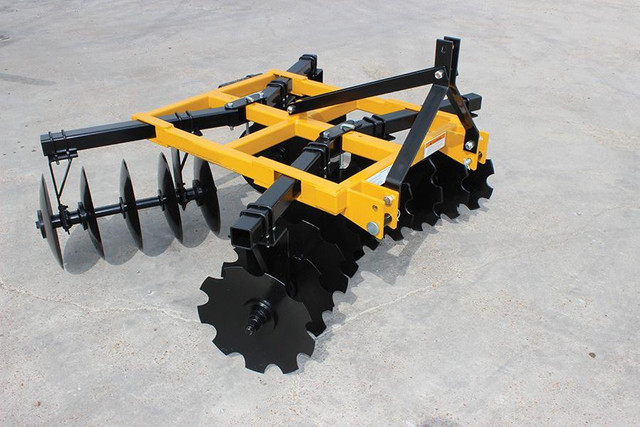 NEW 3 POINT 8 FT NOTCHED TRACTOR DISC HARROW 105210 in Other in Alberta