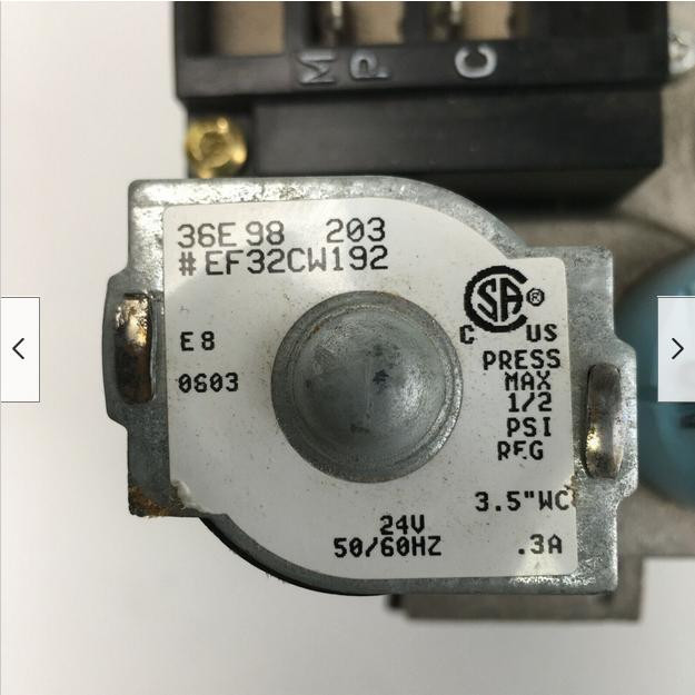 EF32CW192  /  EF 660 015 Carrier Bryant Furnace Gas Valve in Heating, Cooling & Air in Toronto (GTA) - Image 2