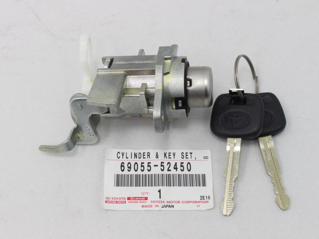 Toyota Yaris 2007-2011 Trunk Back Door Lock Cylinder Key Set in Other Parts & Accessories