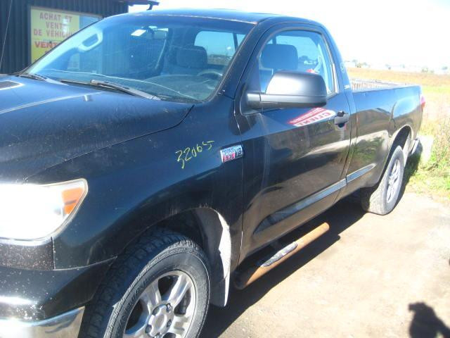 2007 Toyota Tundra 5.7L 4X4 Automatic pour piece # for parts # part out in Auto Body Parts in Québec - Image 2