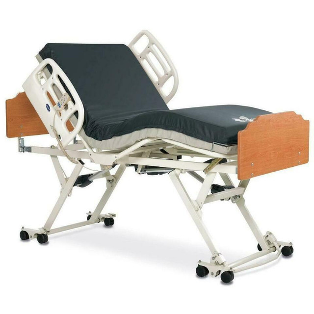Invacare CS7 Hospital bed - Long-term Care in Health & Special Needs in Toronto (GTA) - Image 3