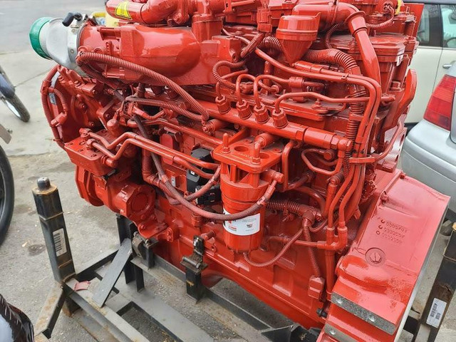 ISL 9 New Cummins Surplus Motor Diesel Motor With Warranty in Engine & Engine Parts - Image 4