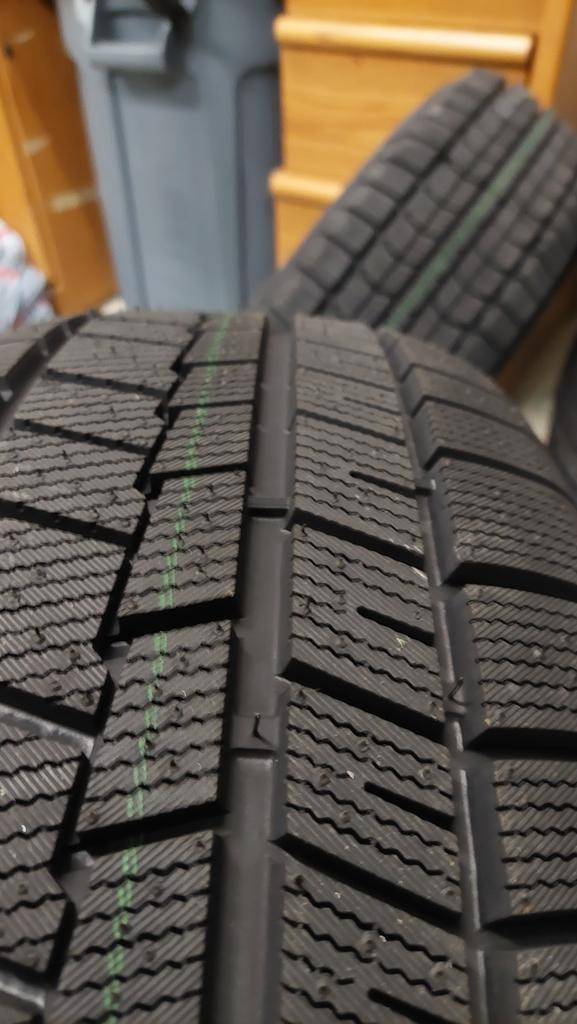 BOTO winter tires 235/55r17 235/55/17 2355517 in Kelowna in Tires & Rims in Kelowna - Image 4