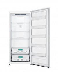 Hisense Upright Freezer 17 Cu. from$599/21 Cu. from$699 No Tax