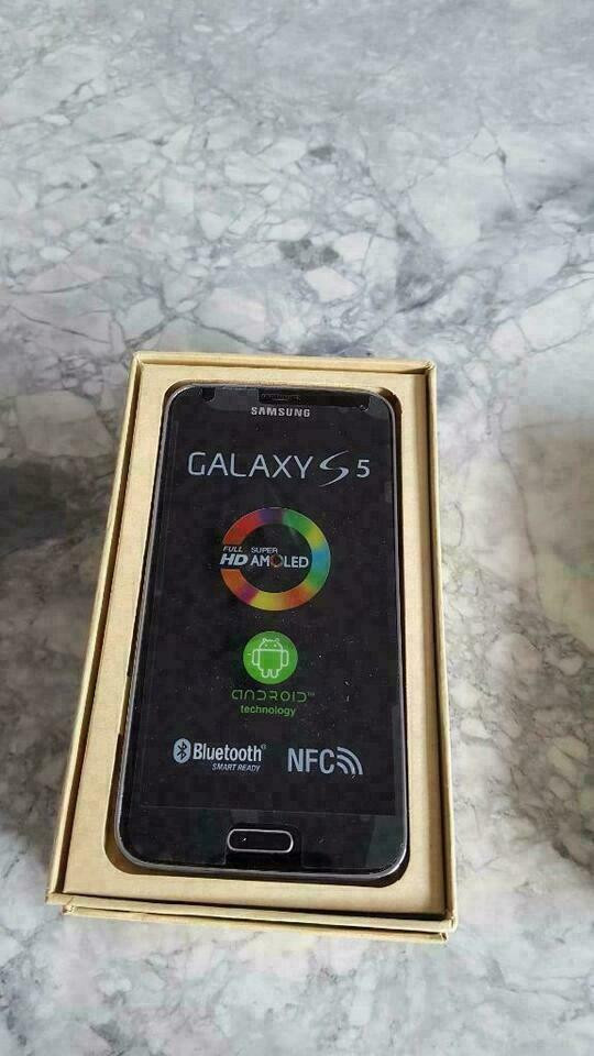 Samsung Galaxy S6, S6 edge CANADIAN MODELS UNLOCKED new condition with 1 Year warranty includes all accessories in Cell Phones in Edmonton Area - Image 3