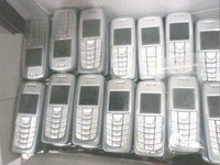 Nokia 3120 Phones No GPS / NoTracking, 15 Phones for $100.00  Good for Rogers, ChatR, Fido, Speak out