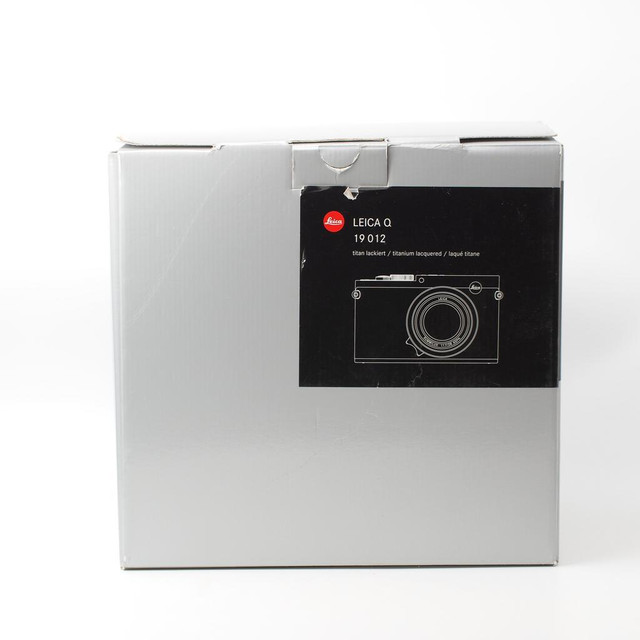 Leica Q  Titanium  digital camera *Well Used* ( Typ 116 ) ( ID C - 812 ) in Cameras & Camcorders - Image 4