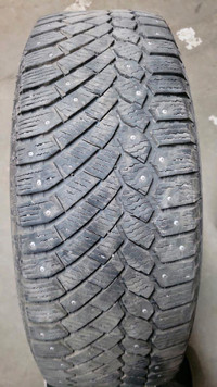 4 pneus dhiver P235/65/17 108T Gislaved Nord Frost 200 SUV 42.0% dusure, mesure 7-7-6-7/32, a clous