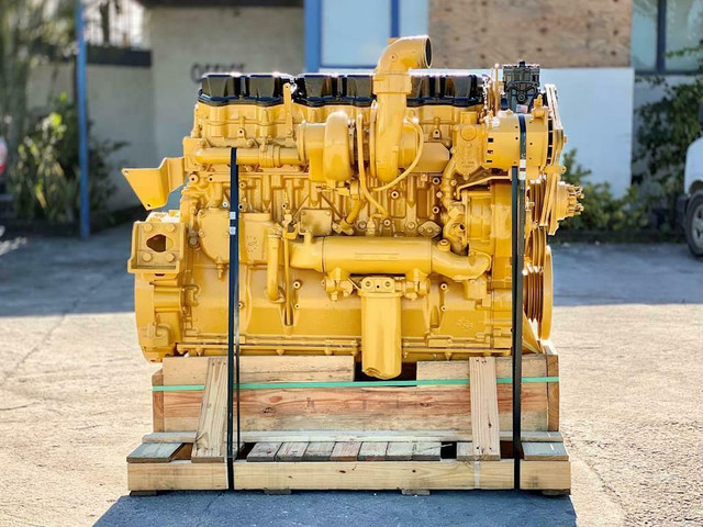 Caterpillar CAT C15 6NZ  Engine With Warranty Tested Good in Engine & Engine Parts - Image 2