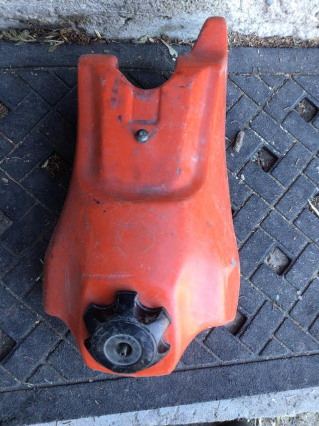 1986 Honda CR125 KS6 Gas Tank in Motorcycle Parts & Accessories in British Columbia