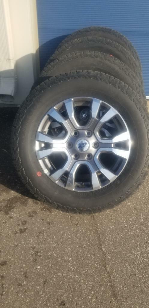 BRAND NEW TAKE OFF   2020  FORD  RANGER  18 INCH WITH HANKOOK 265 / 60 / 18 ALL SEASONS in Tires & Rims in Ontario