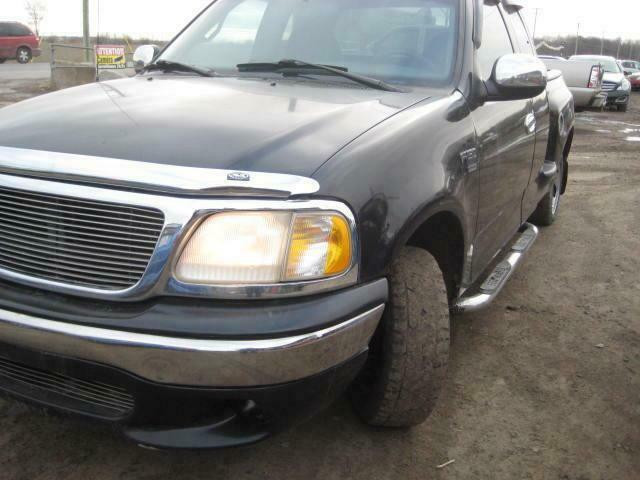 1999-2000 Ford F-150 4.6L 4X4 pour piece# part out SUPER CLEAN in Auto Body Parts in Québec