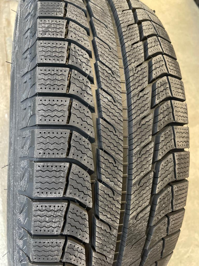4 pneus dhiver neufs P245/70R17 110T Michelin X-ice Xi2 in Tires & Rims in Québec City - Image 3
