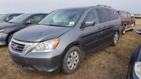 Parting out WRECKING: 2009 Honda Odyssey