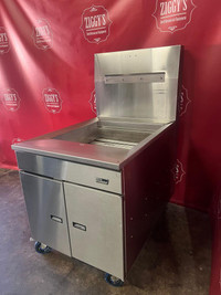 $15k Pitco 24FF Gas 150-170 lb High Capacity Food and Fish donut Floor Fryer for only $4995 ! Can ship anywhere