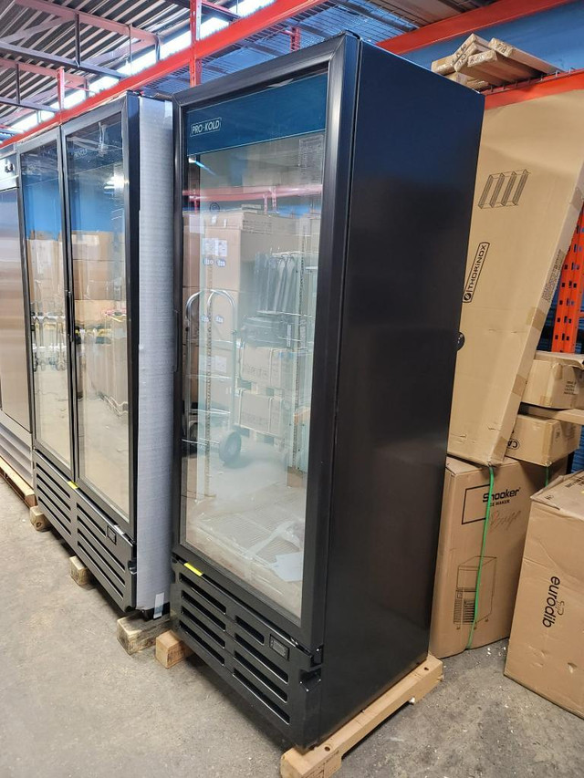 Pro-Kold Single Door 30 Wide Display Refrigerator in Other Business & Industrial - Image 2