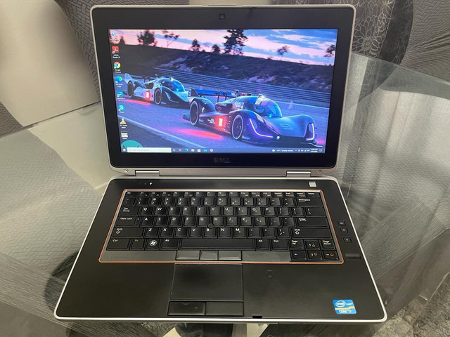 8 gig Ram Intel i7 Core 500 storage Dell Latitude 15 inch intel hd 3000 Graphics with charger good Battery $155 only in Laptops in Toronto (GTA) - Image 2