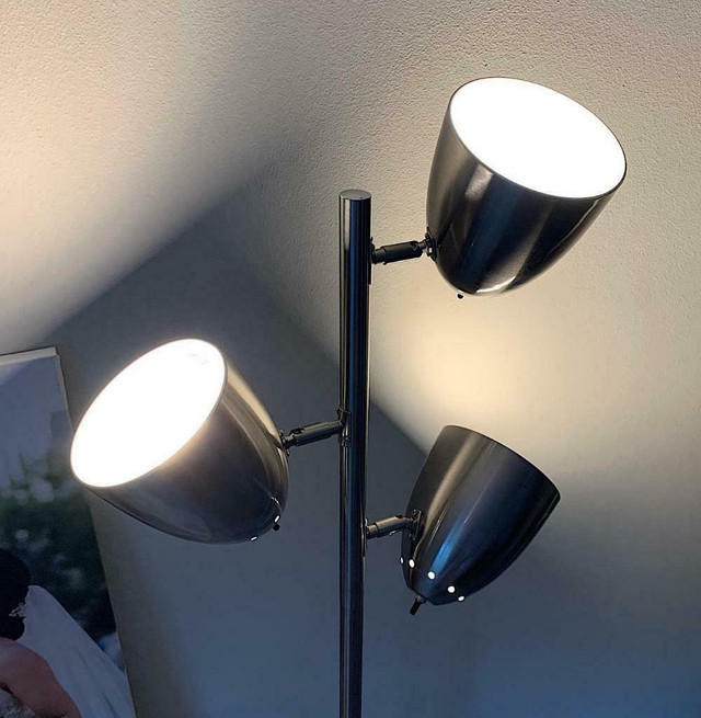 Mid Century Modern Metal LED Floor Lamp Table Desk Arc Accent Lamps in Indoor Lighting & Fans
