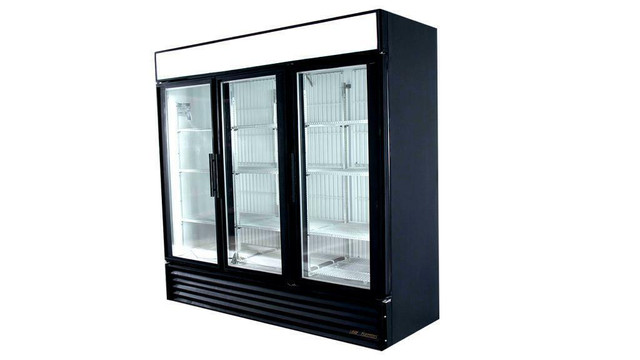 Remanufactured True GDM-72F Three Glass Door Commercial Freezer in Other Business & Industrial - Image 2