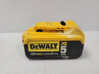 (I-34286) Dewalt DCB205 Battery-5.0Ah