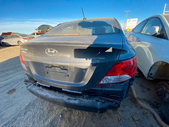 2013 Hyundai Accent: ONLY FOR PARTS in Auto Body Parts in Calgary - Image 4