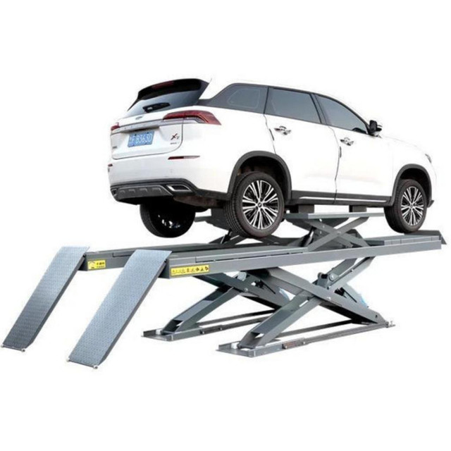 Brand New  3D alignment machine + Scissor alignment car lift car hoist 10000 lbs combo promo in Heavy Equipment Parts & Accessories - Image 3